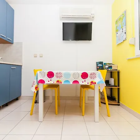 Apartment • Lungomare Beach • Pula