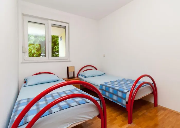 • Lungomare • Apartman Pula