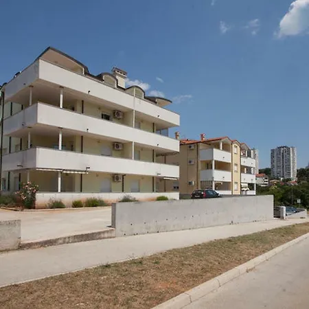 Apartmán • Lungomare • *